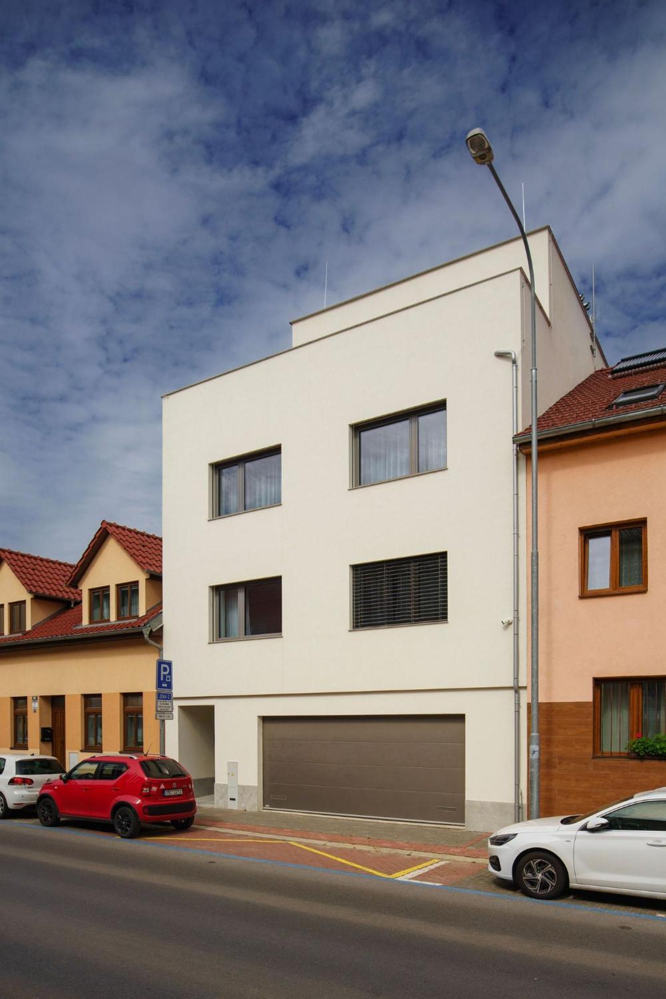 Apartments Podebradova Premium Brno Exterior photo